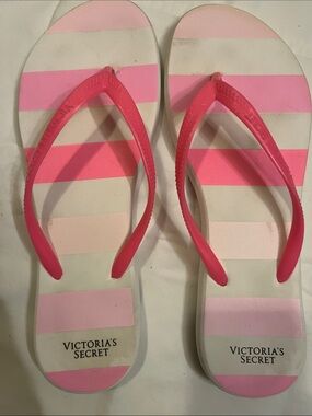 Victoria's Secret Pink Striped Flip Flops-8,VS,Pink,and Hollister pant)$20 all